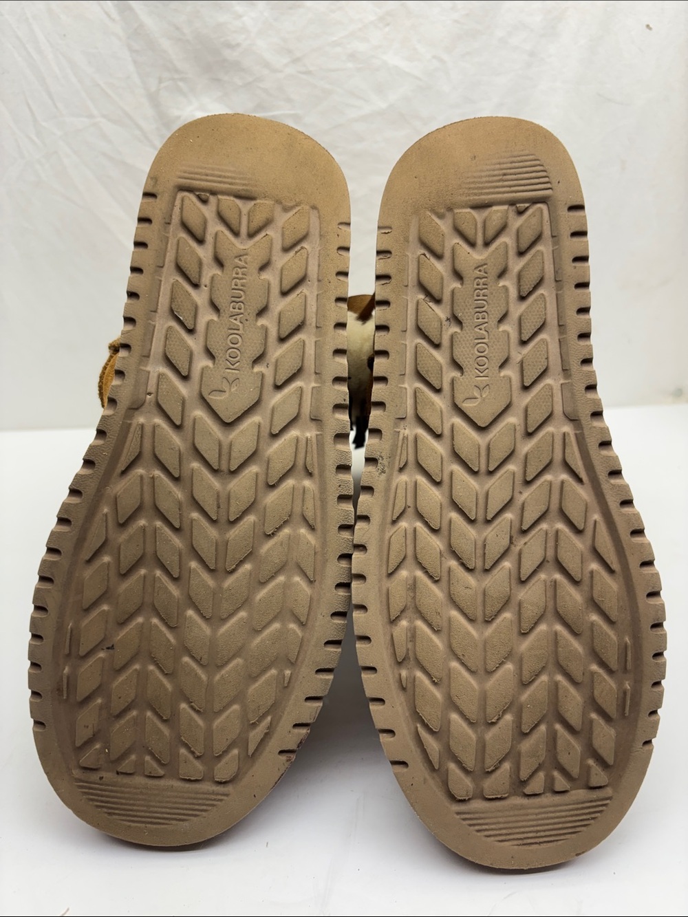Koolaburra by Ugg bows boots, SZ 7, box 30 - Picture 6 of 7